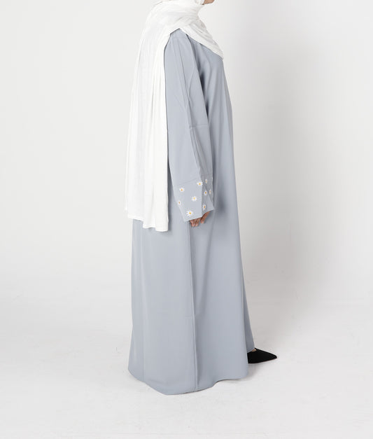 Side profile of Zahra abaya grey silver mist with sleeve embroidery – Qalbi modest wear