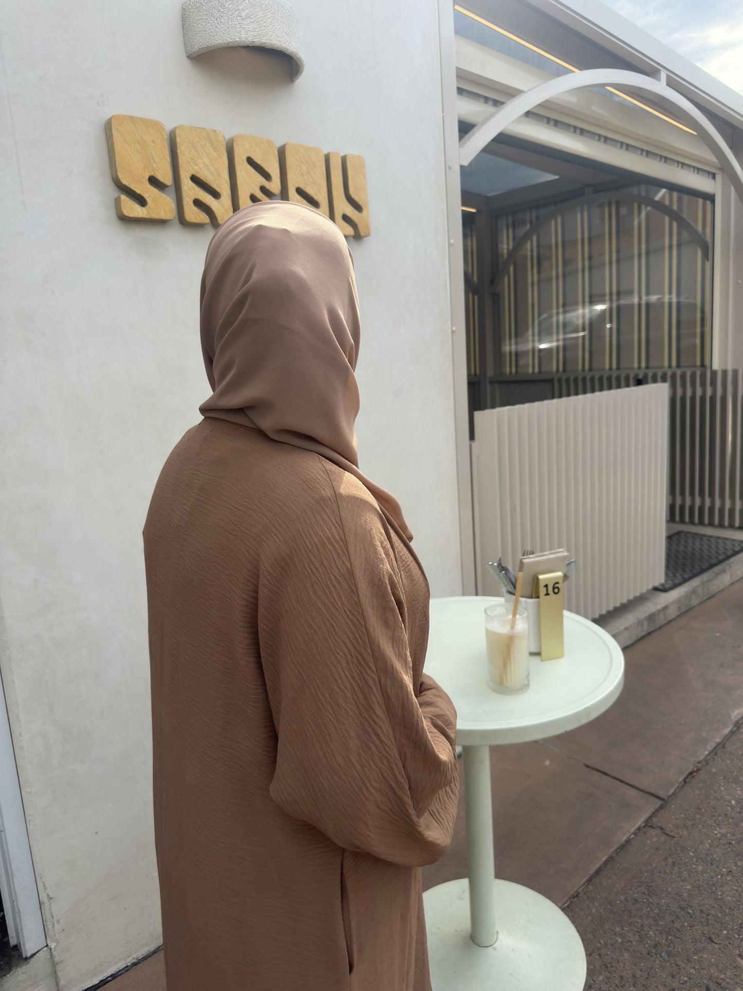 Crinkle Abaya – Cocoa Dusk 3-piece set