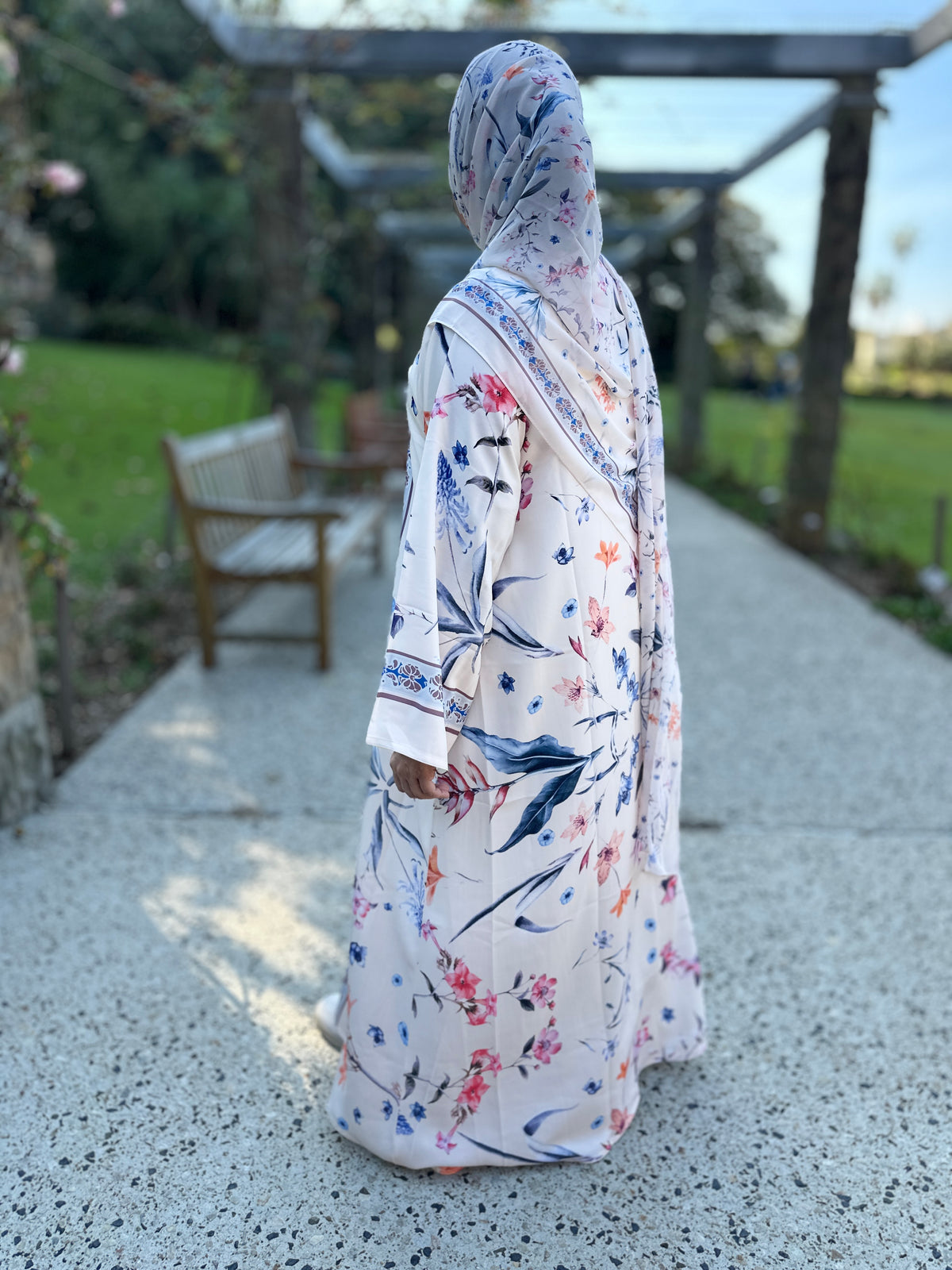 Botanical Bloom Peach Cream floral Korean Nida abaya side view