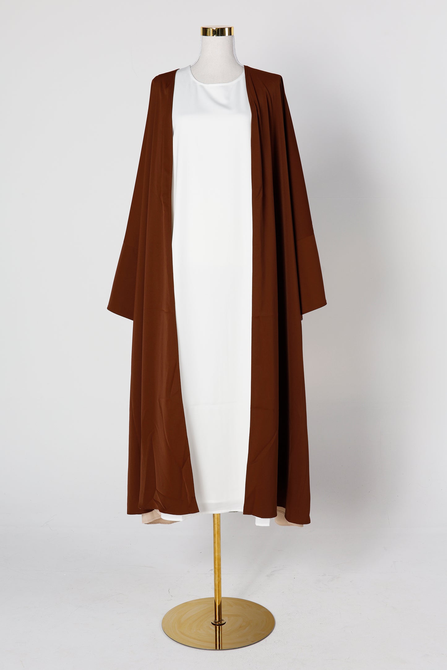 Mocha desert sand Riwaaya abaya double-sided style on mannequin – Qalbi modest wear