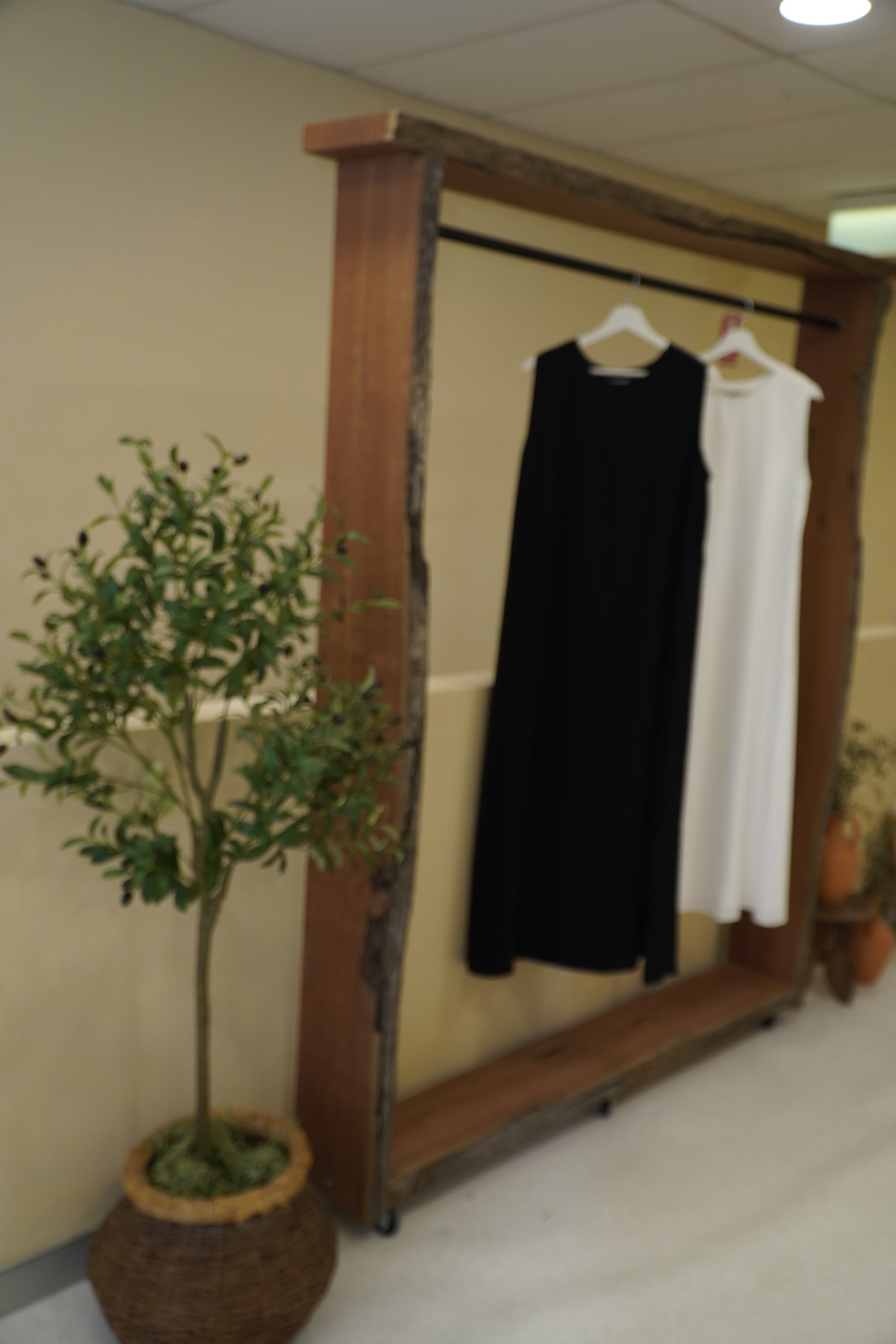 Inner slip under dress in black