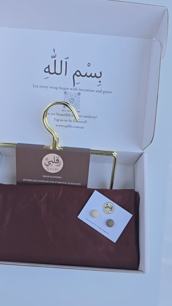 The complete Qalbi Gift Box set, beautifully arranged and ready for gifting, emphasizing the luxurious and effortless presentation for occasions like Eid or birthdays.